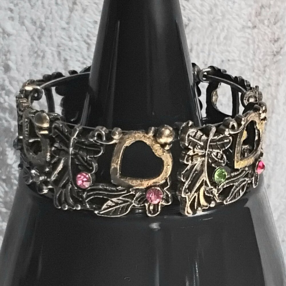 3/$25 8" Beautiful Elvish Bangle Bracelet Quality Costume Jewelry!!